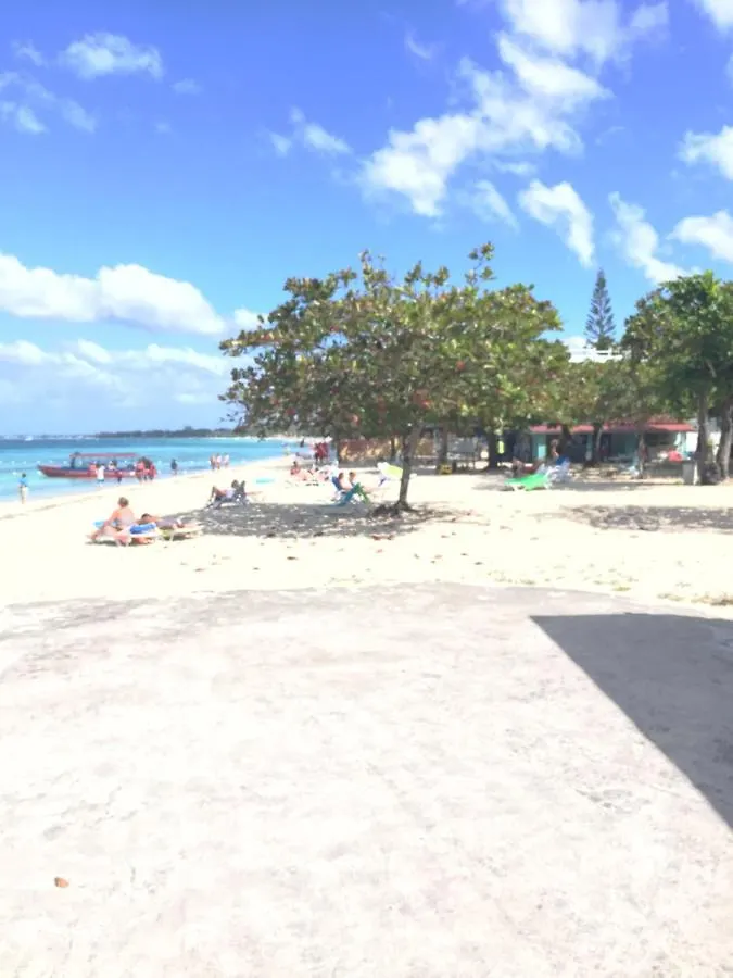 Апарт-отель Negril Beach Club Condos